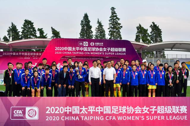 吴艳妮心态转变：在与中岛瞳较量中的自我觉醒
